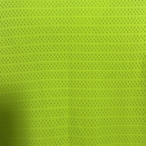 RARE Lululemon Run Relaxed Laser Cut Long Sleeve Neon Green 6 NWOT - Picture 11 of 12